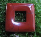 Jaspis červený - čtvercový donut 2,8 