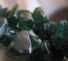 Avanturín zelený - náhrdelník krátký tmavý 