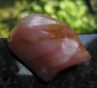 Opál růžový - tromlovaný kámen 